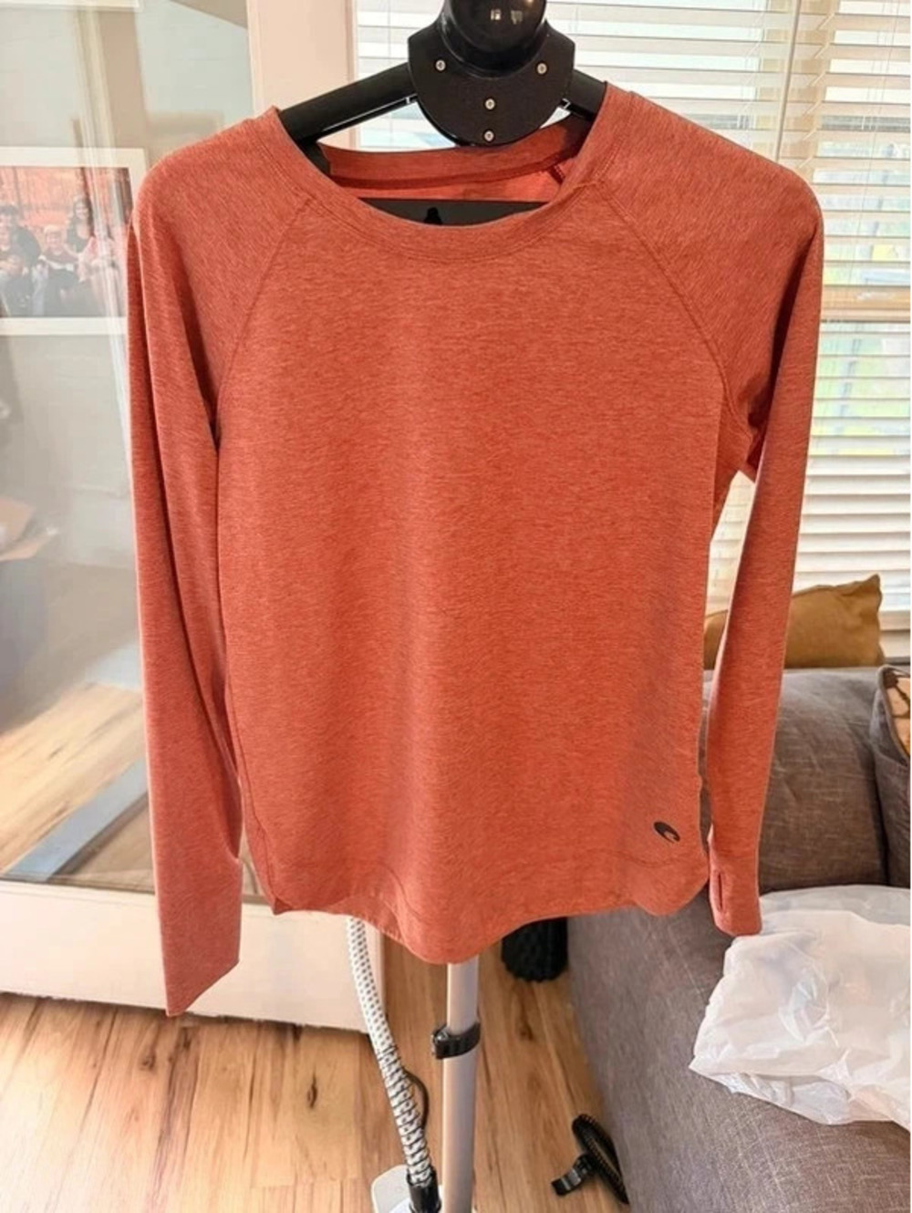 Costa Del Mar Men’s Medium Long Sleeve Performance Shirt Heather Orange